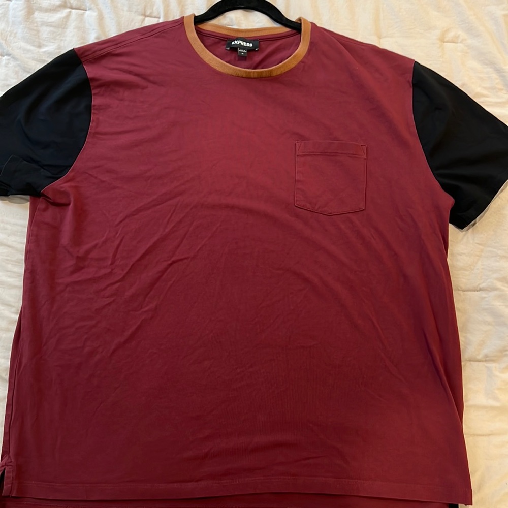 Express Tee Shirt mens XL